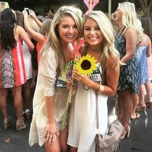 Meet your Posher, Mackenzie